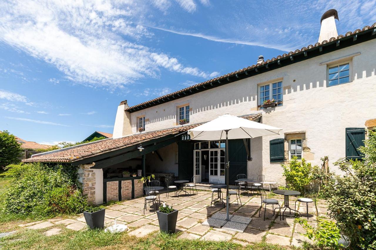 Domaine De Bassilour Hotell Bidart Exteriör bild